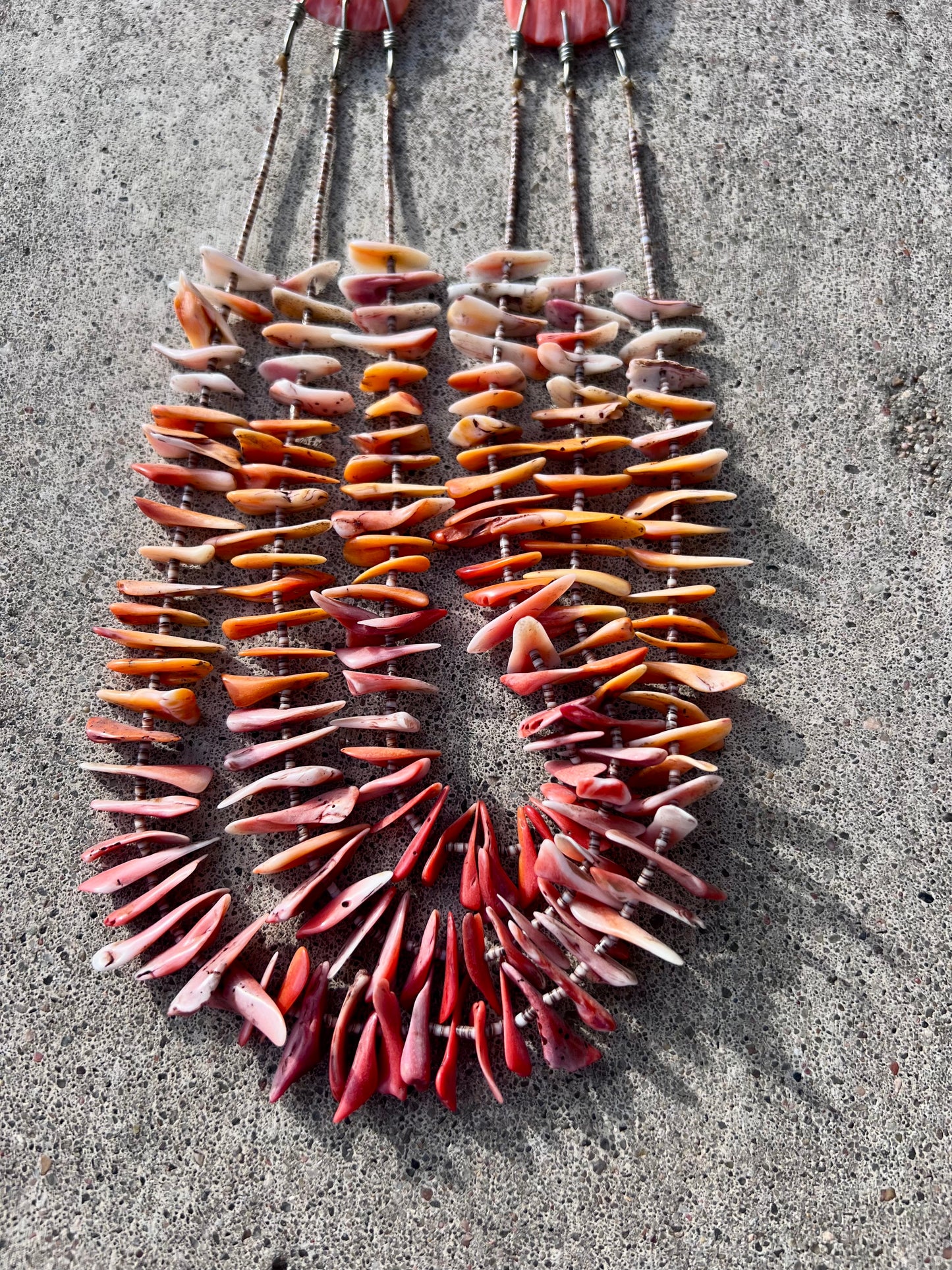 Vintage Santo Domingo Pueblo Handmade Spiny Oyster & Shell Heishi Necklace