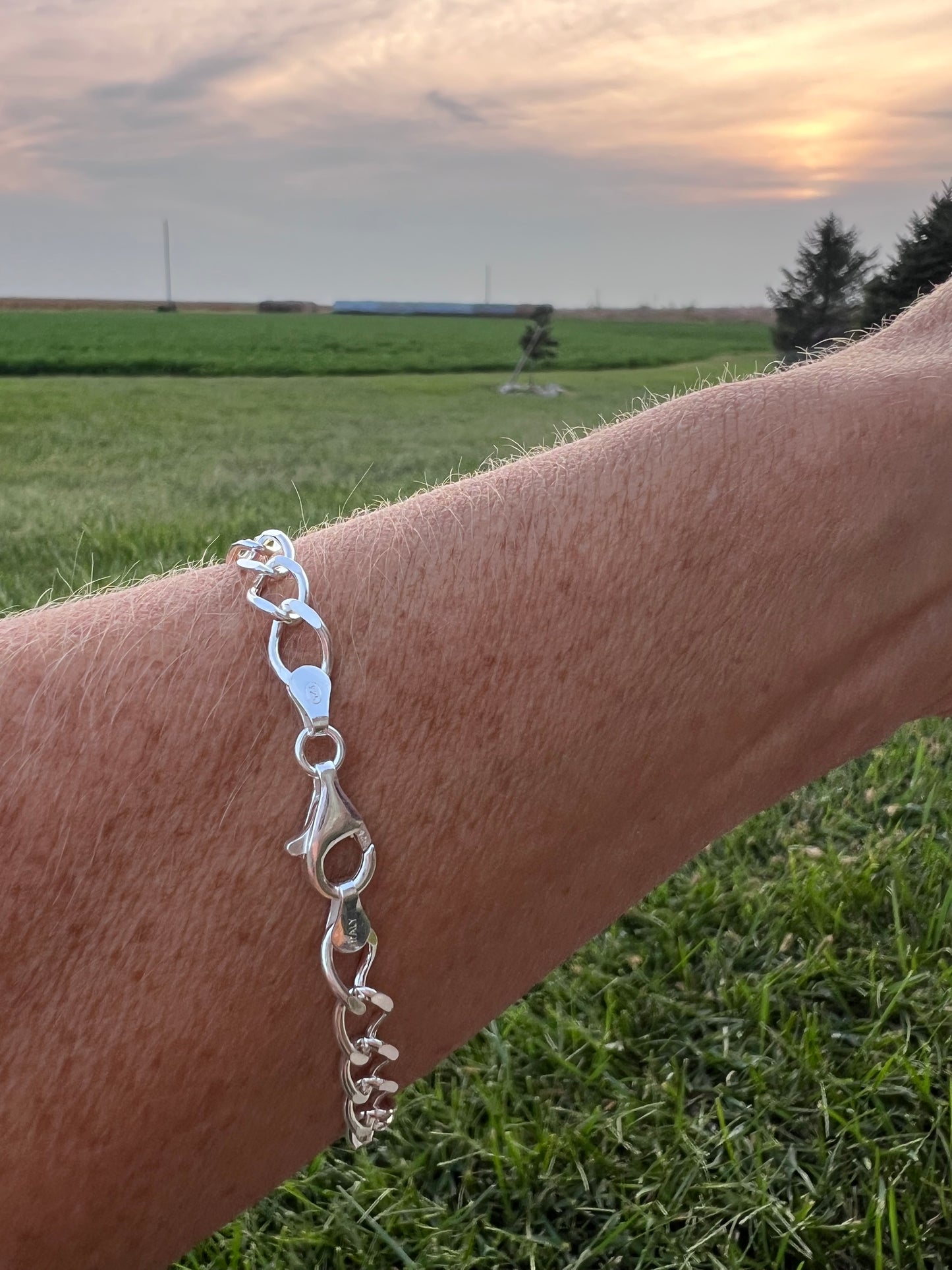 Sterling Silver (made in Italy) High-shine Link Bracelet Sz 7.5”