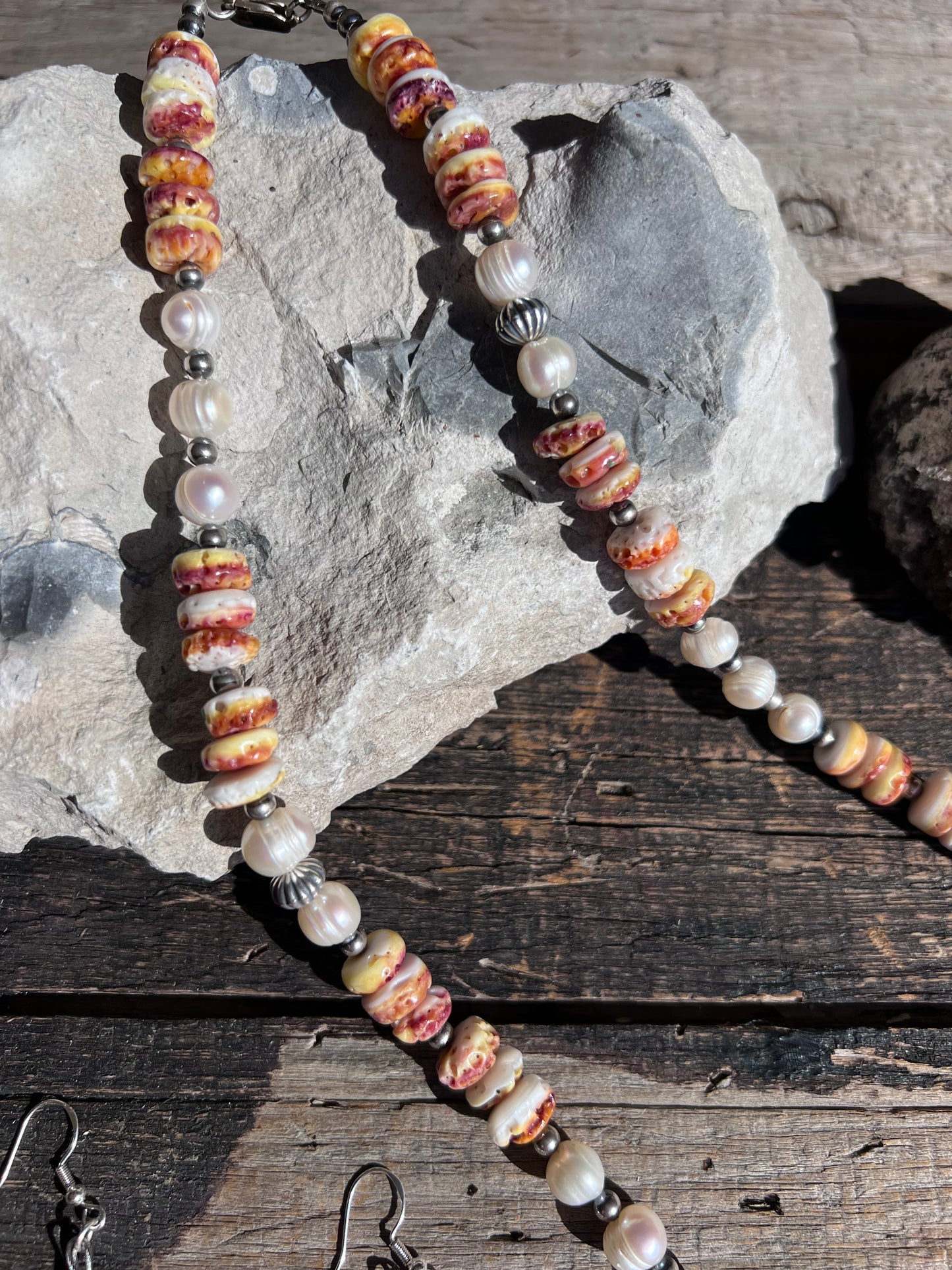 Southwest Handmade Spiny Oyster, Freshwater Pearls & Sterling Silver Necklace, Bracelet & Earrings Set