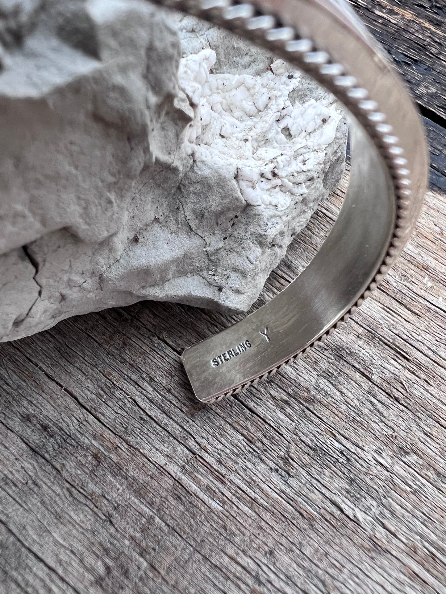 Native American Handmade by Darrell Yazzie- Sterling Cuff Sz 6.75βx 3/8β