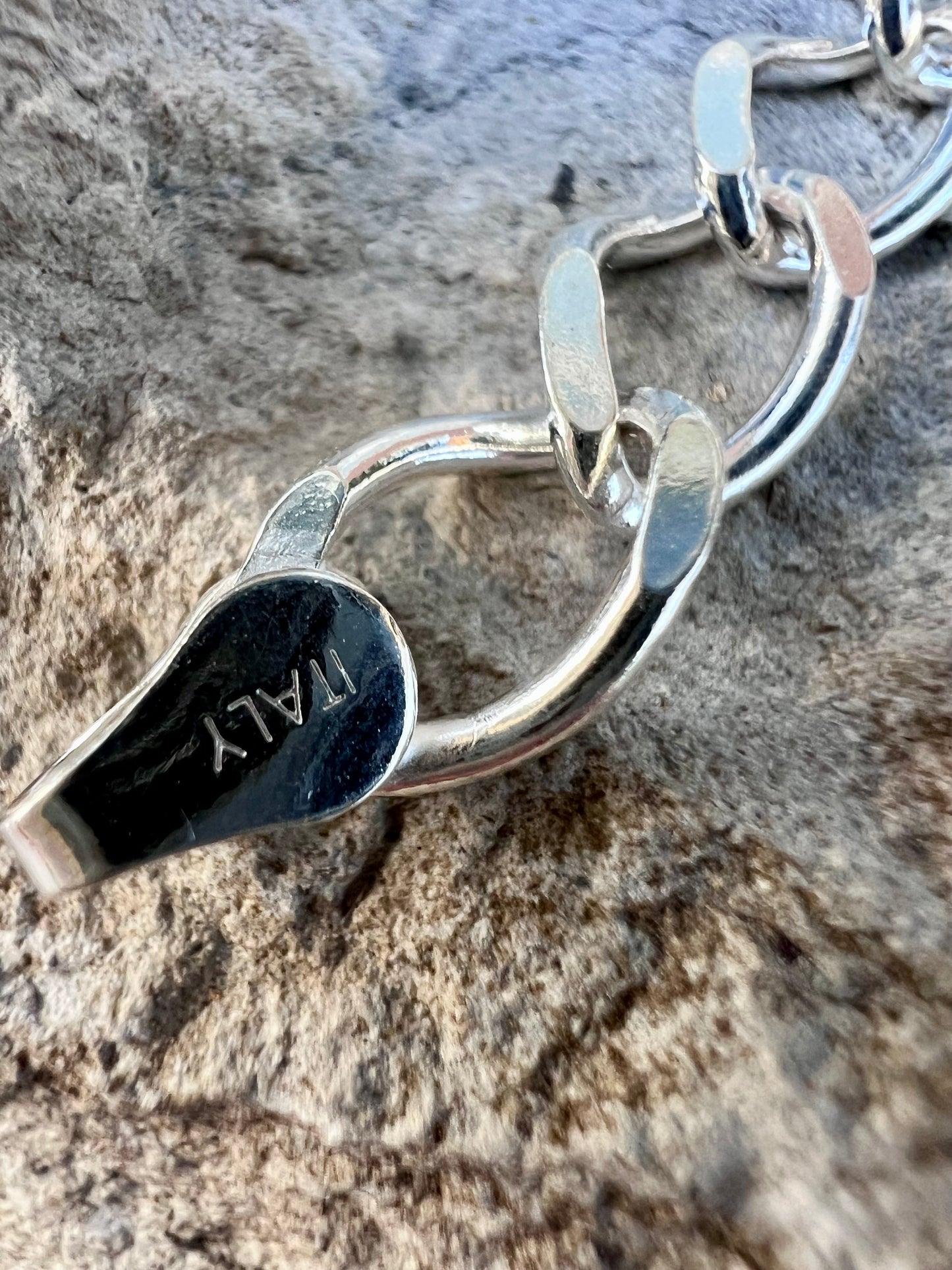 Sterling Silver (made in Italy) High-shine Link Bracelet Sz 7.5”