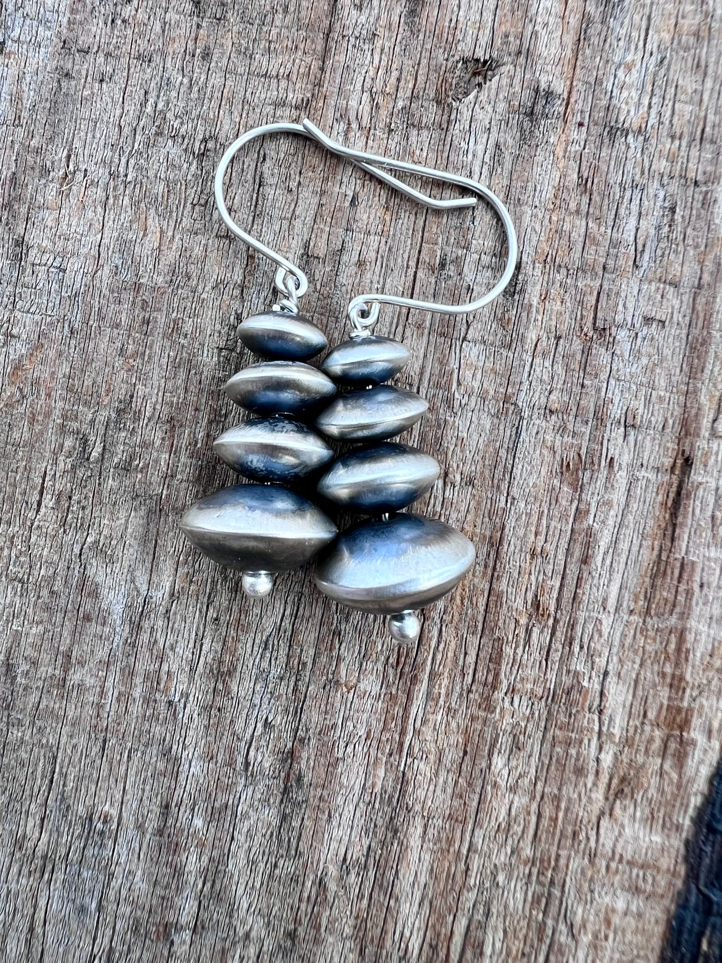 Native Navajo Handmade by Bryannen Halwood Sterling Navajo Pearl Saucer 7-12mm Dangle Earrings 1.75β