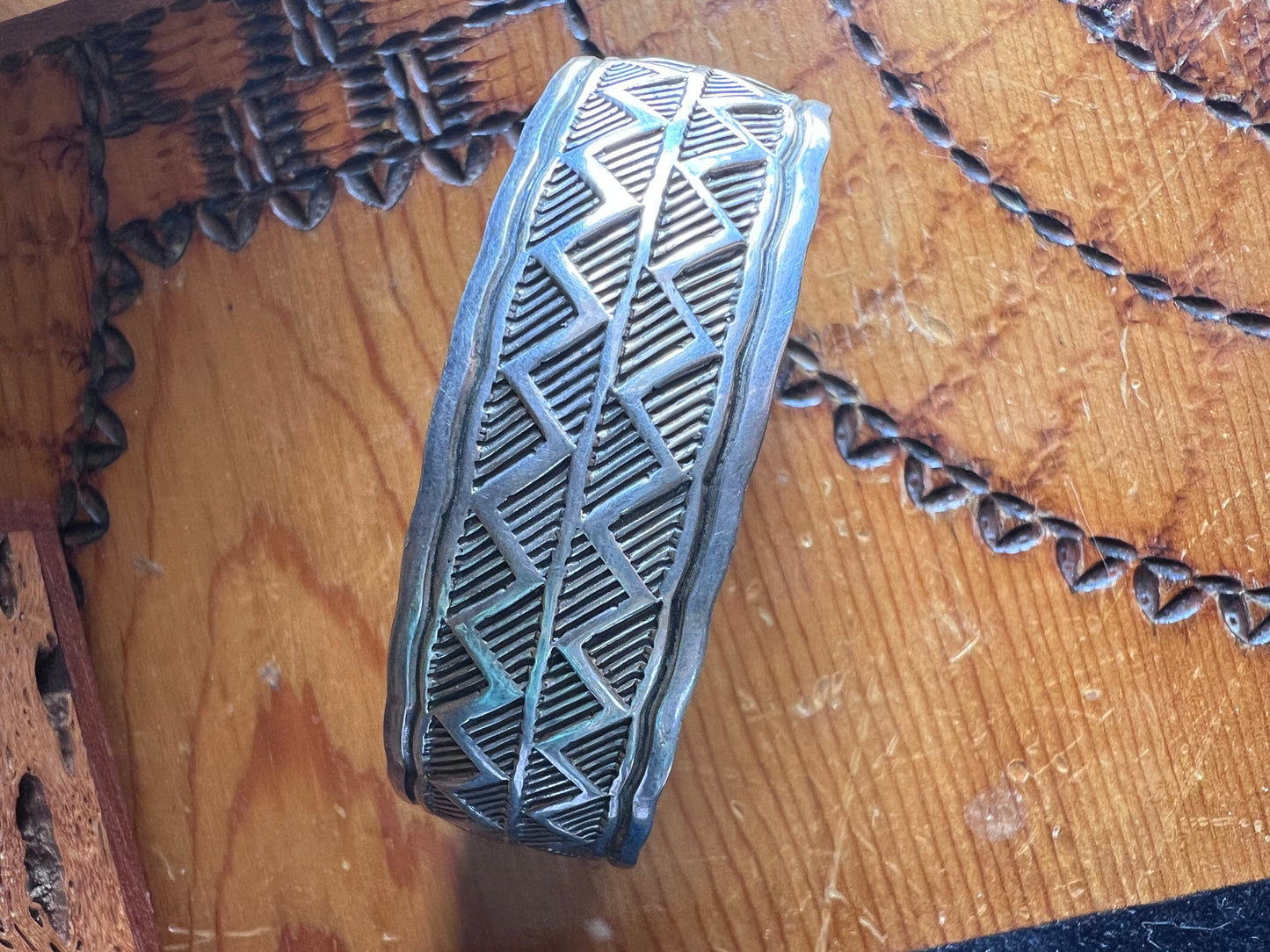 Vintage Native American Handmade Sterling Stamped Design Cuff Sz 7 1/4”