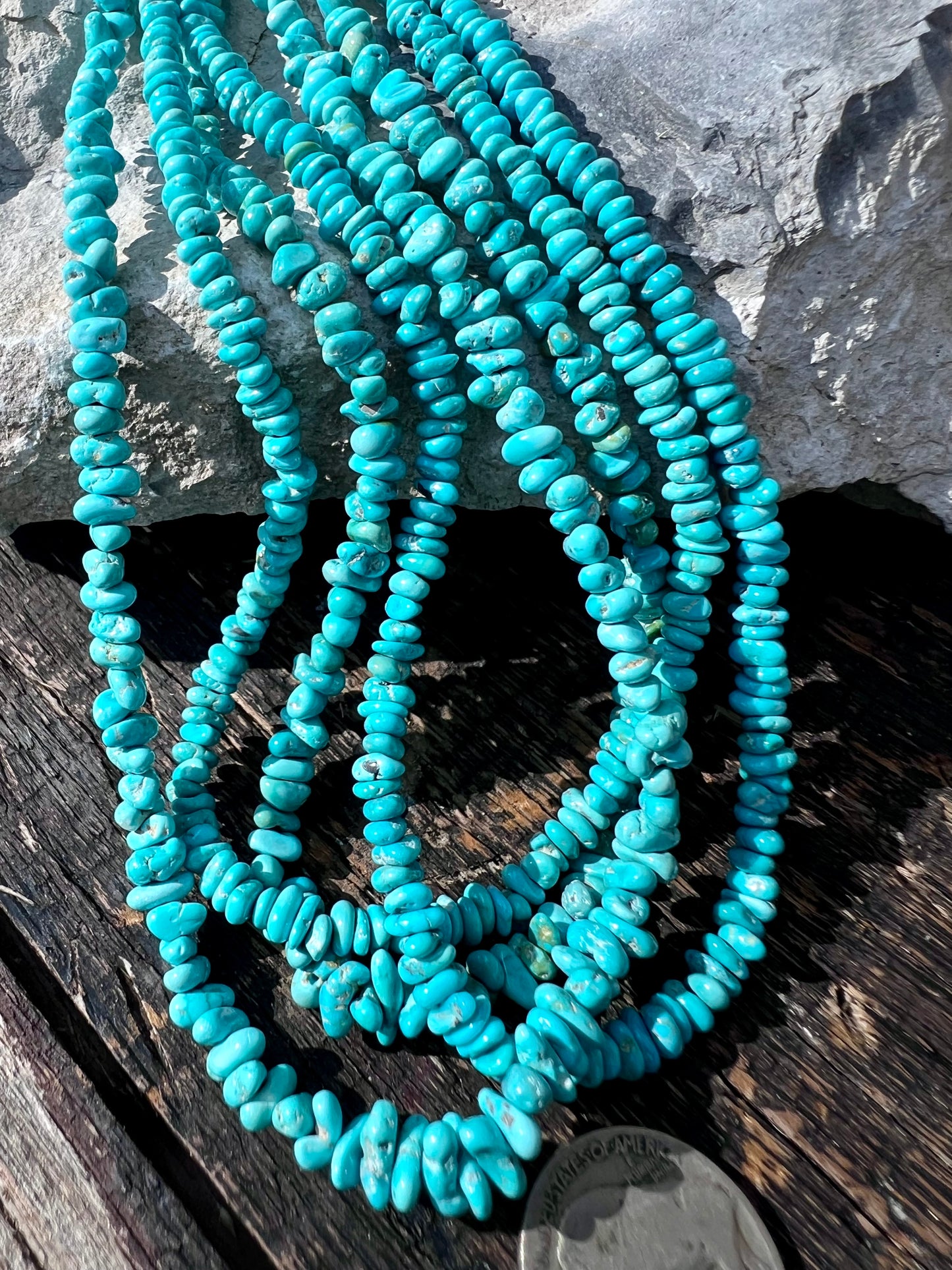 Lone Mountain Turquoise Nugget Single-Strand Necklace 18”