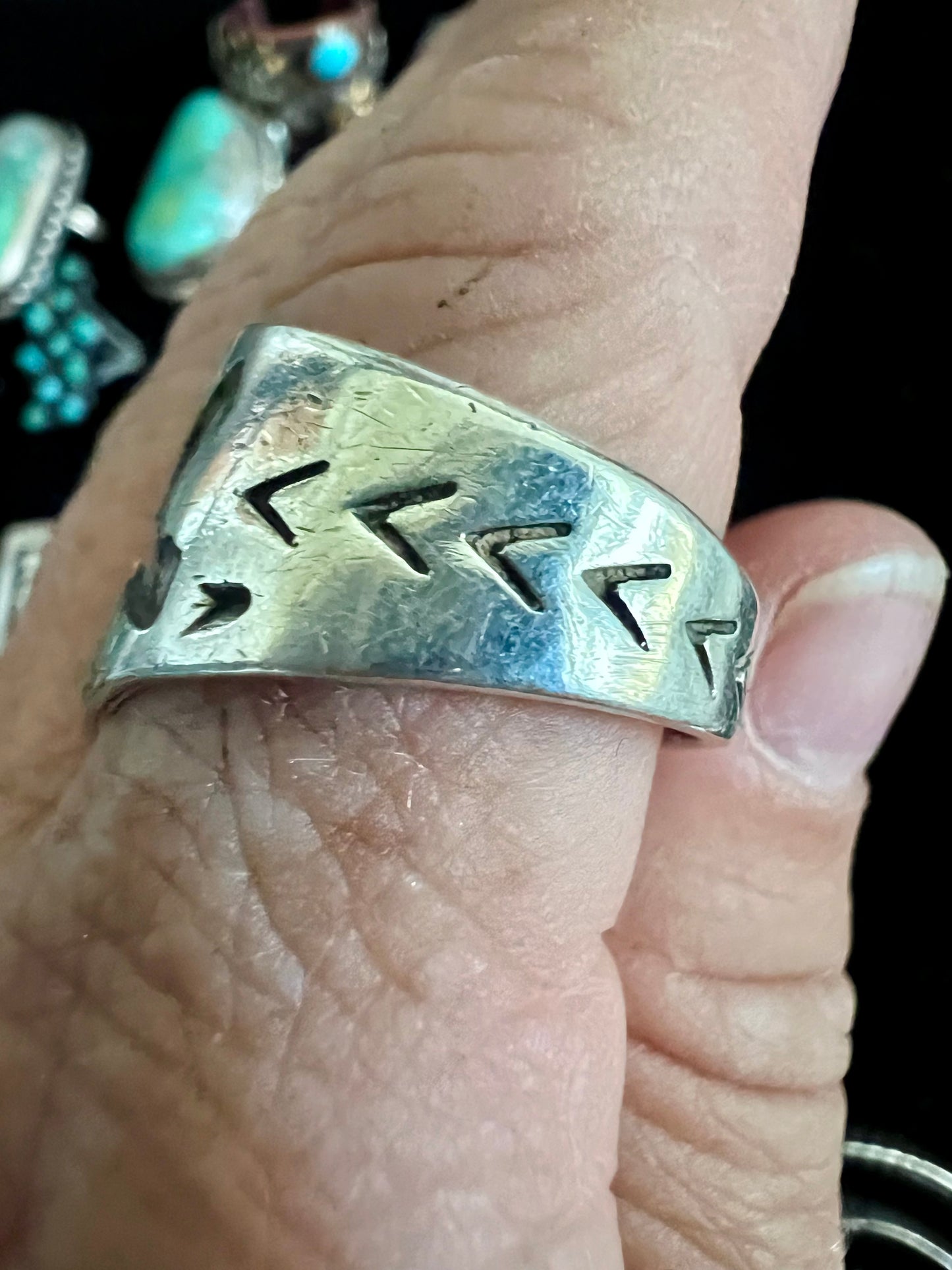 Vintage Navajo Handmade Sterling Teepee Stamped Ring Sz 10