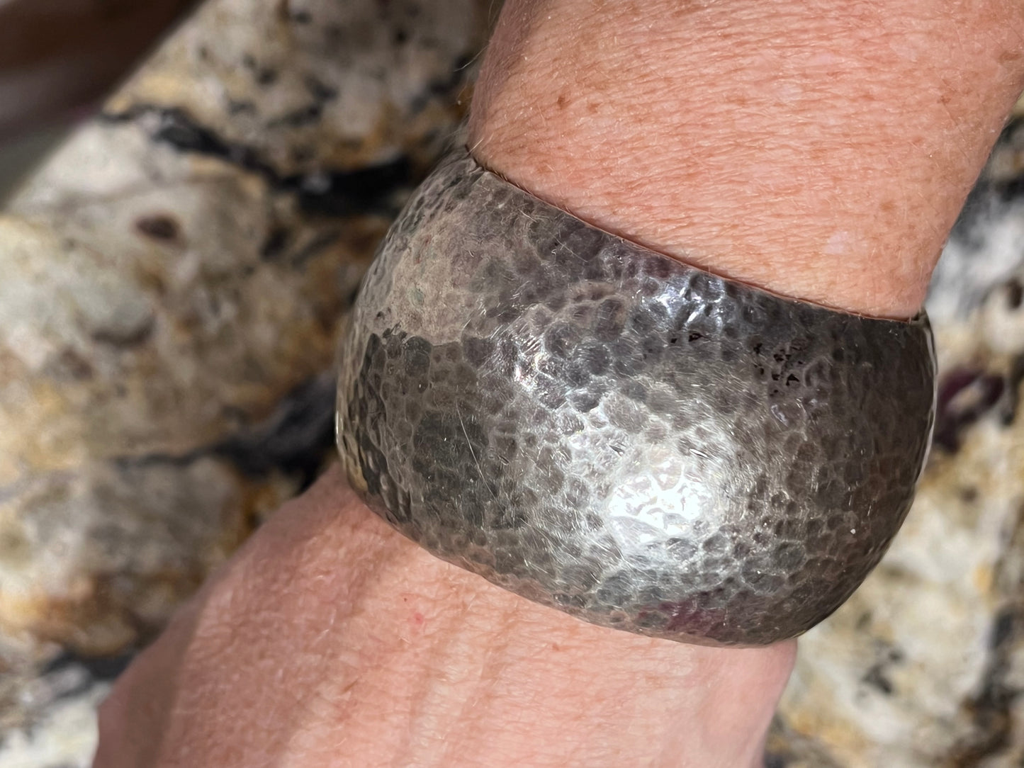 Vintage Native Navajo Handmade Sterling Hammered Domed Cuff Sz 6.25