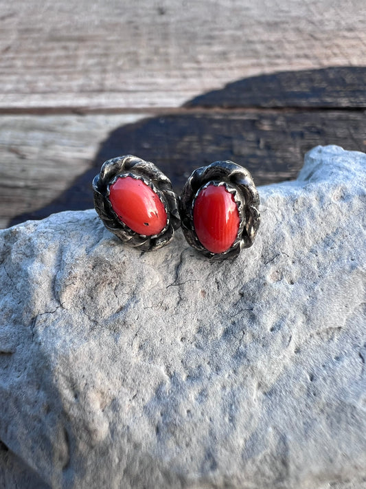 Vintage Dainty Native American Handmade Sterling & Red Coral Stud Post Earrings 1/2β