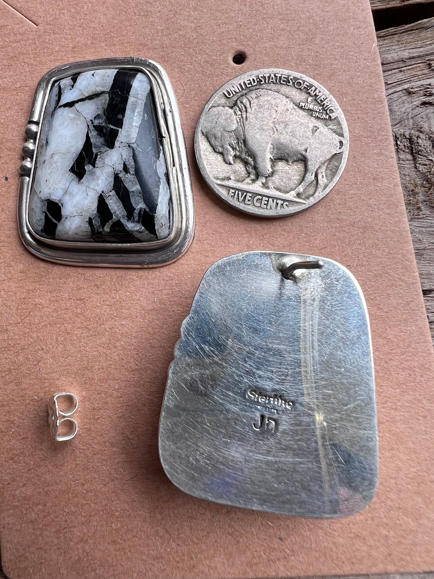 Native Navajo Handmade Large White Buffalo Post Earrings Sz 1.25βx1β