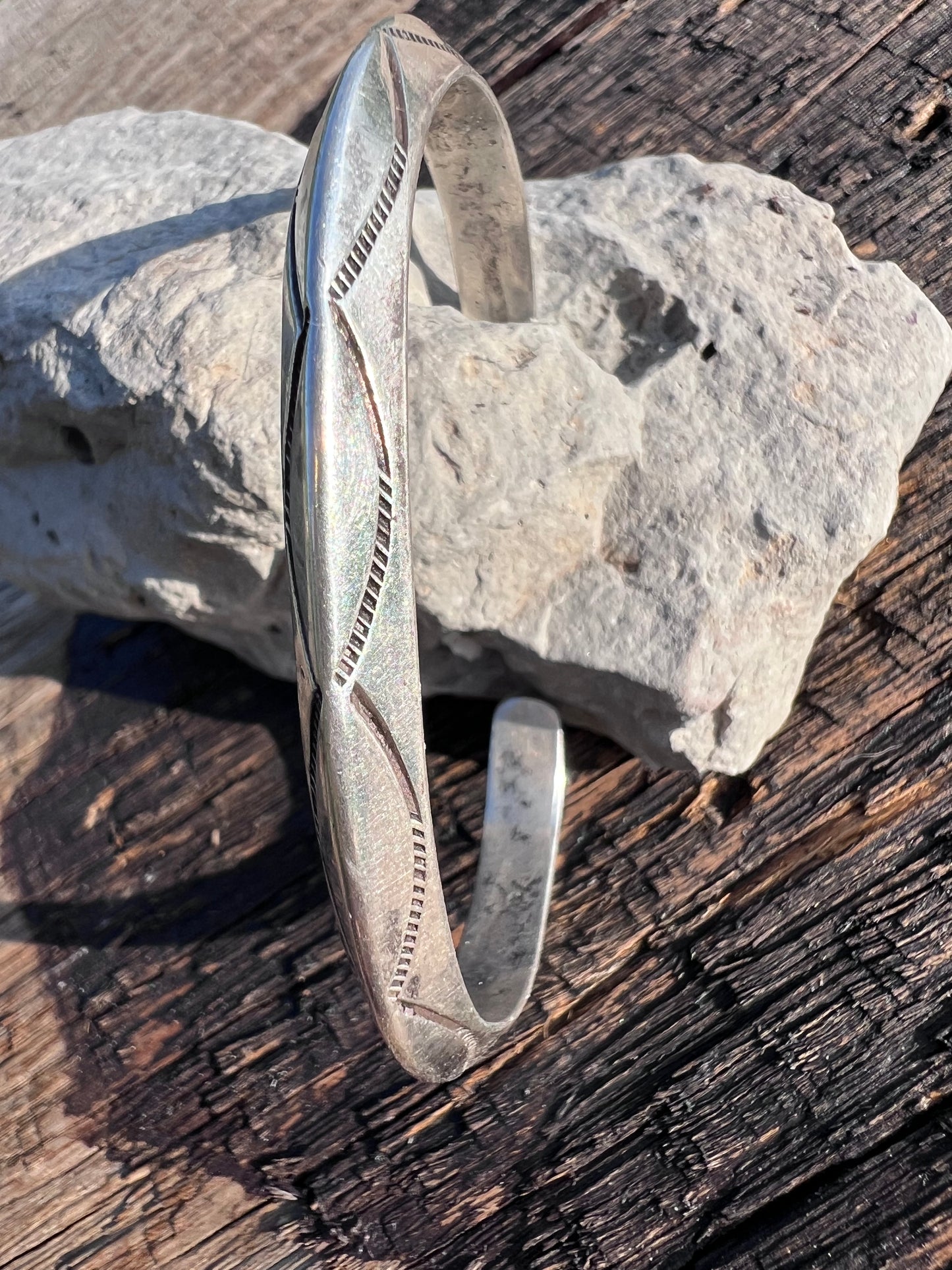 Vintage Native American Handmade by Tahe- Sterling Stamped Carinated Cuff Sz 7 (no flex)