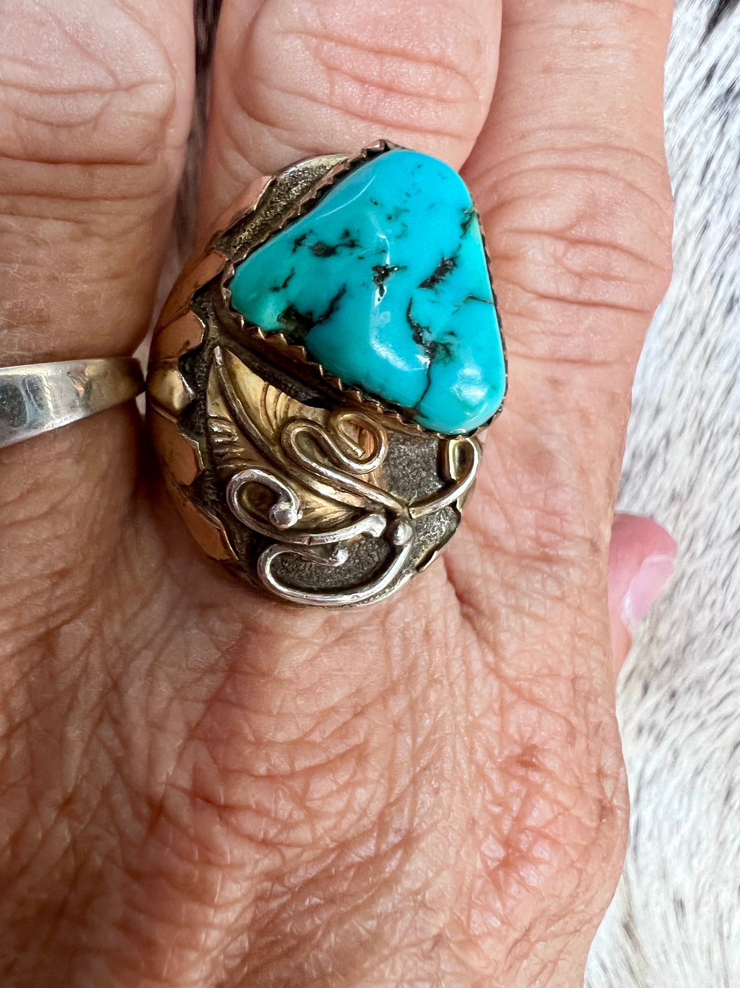 Vintage Chunky Navajo Handmade 12kt Gold Fill, Sterling & Kingman Turquoise Nugget Ring Sz 9.5