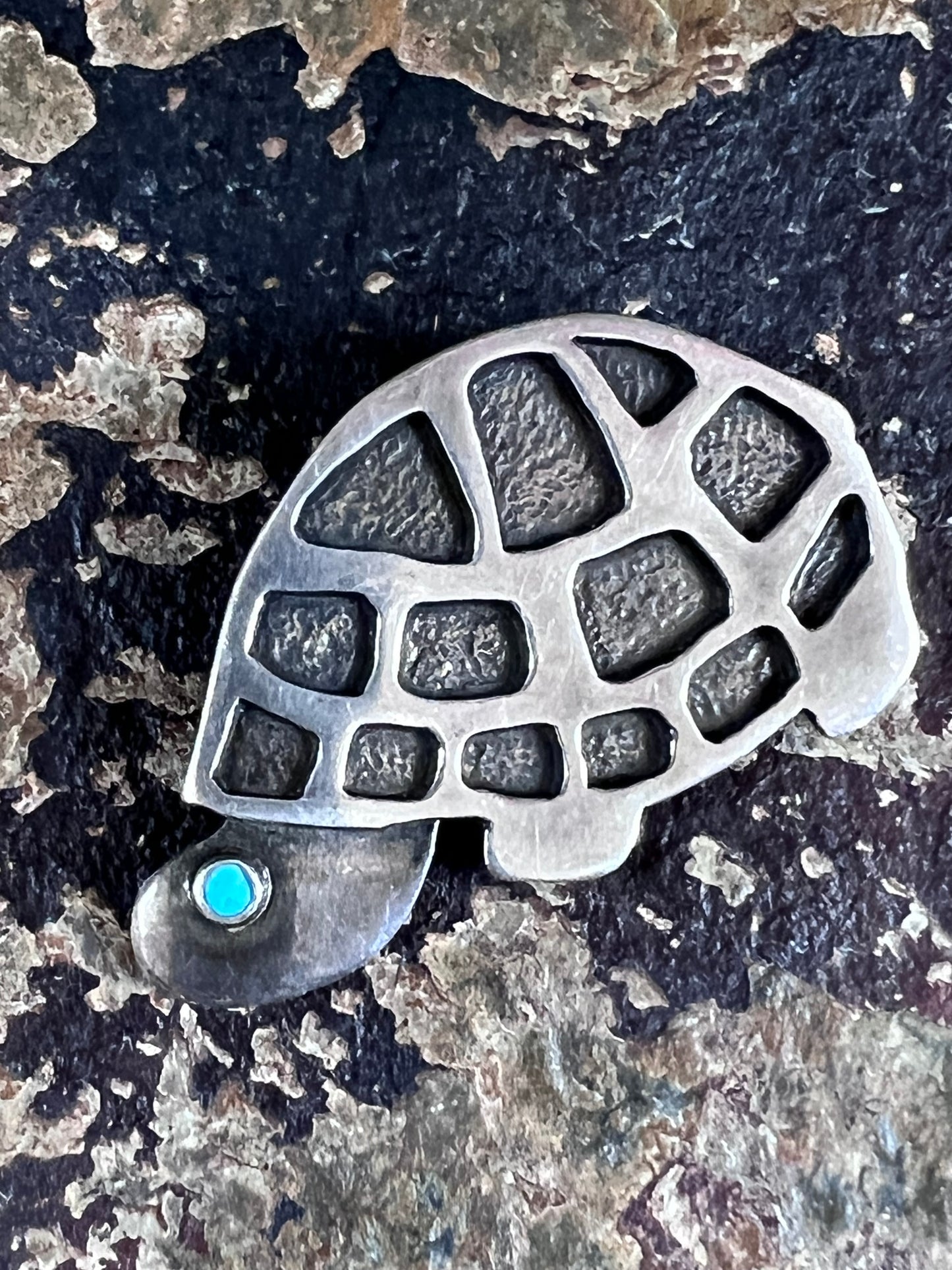 Vintage Sterling & Turquoise Turtle Pin 1.4βx .9β