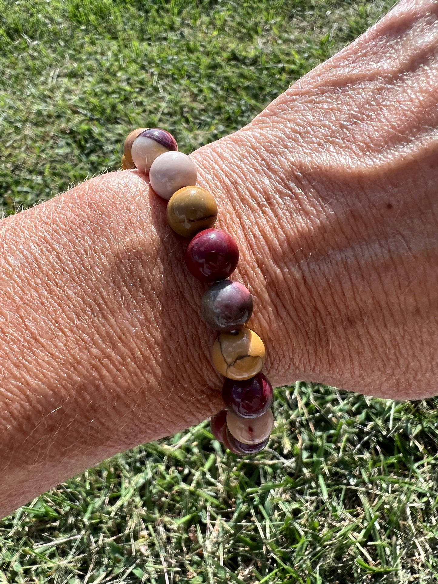 Mookaite Jasper Bead 8mm Stretch Bracelet Sz 7β