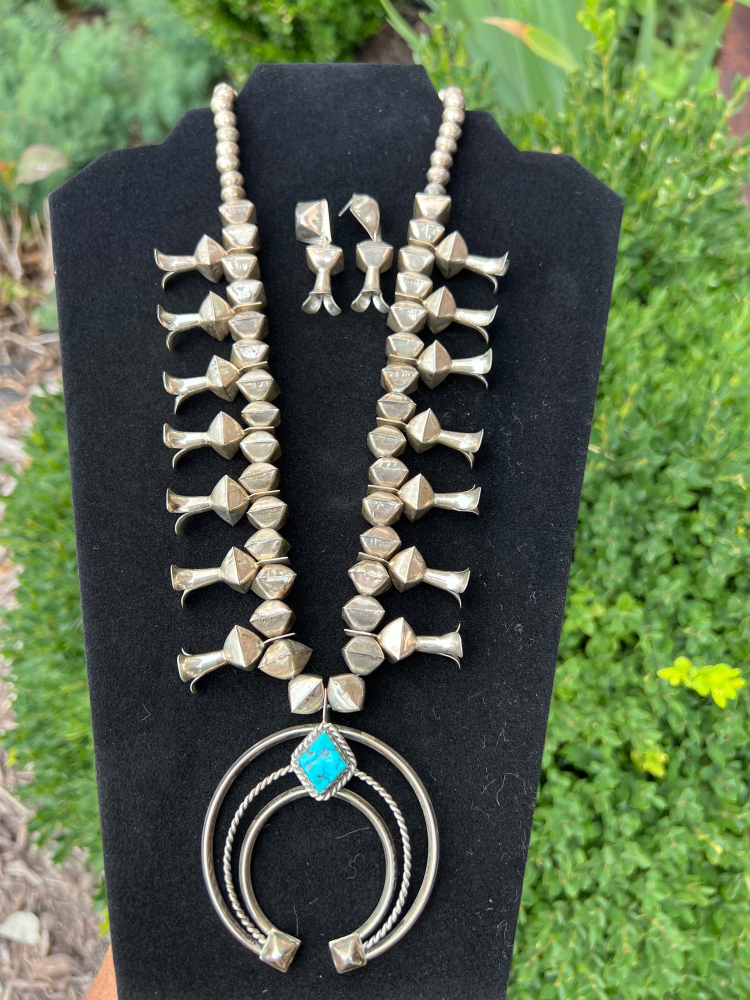 Vintage Jewelry
