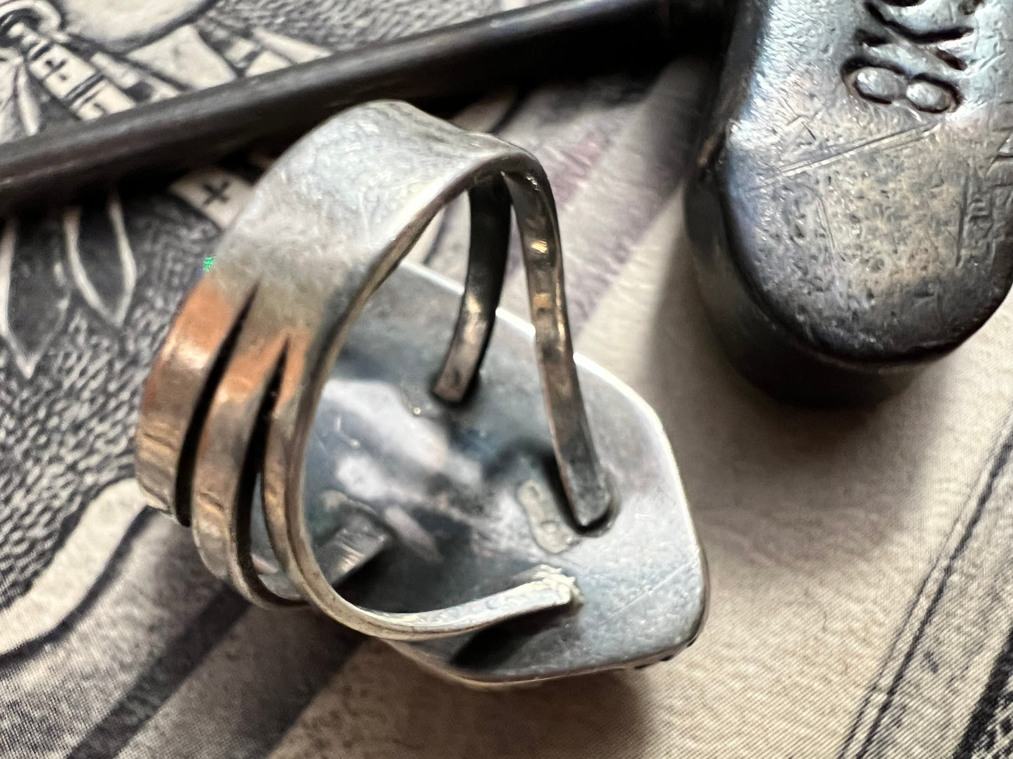 Vintage Handmade Sterling & Turquoise Ring Sz 7