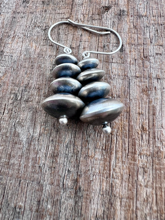 Native Navajo Handmade by Bryannen Halwood Sterling Navajo Pearl Saucer 7-12mm Dangle Earrings 1.75”