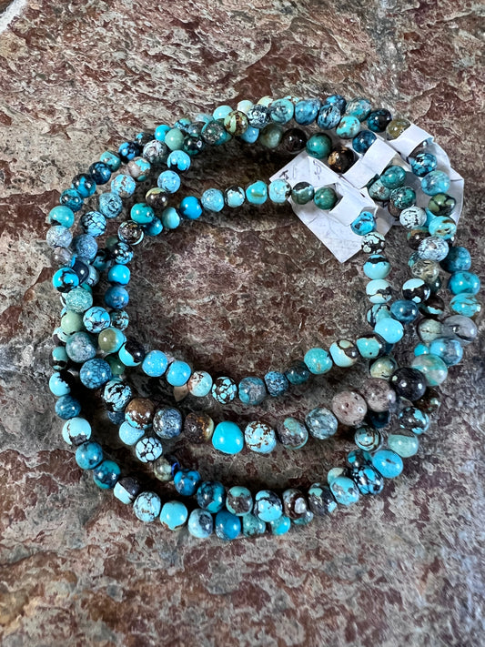 Single Strand Turquoise 4mm Bead Stretch Bracelet Sz 7”