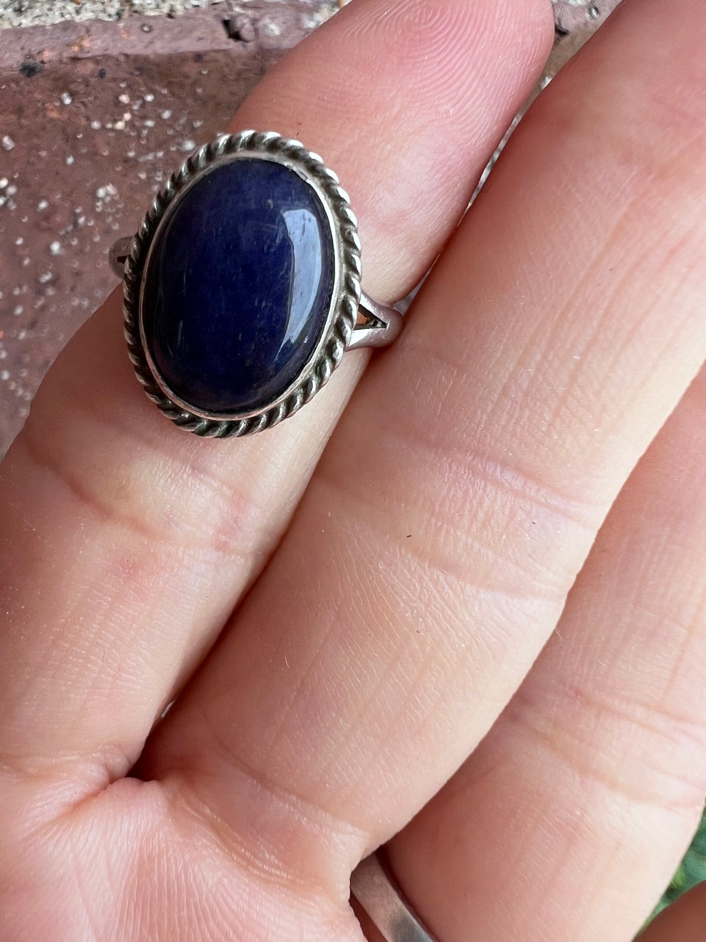 Vintage Native American Handmade Sterling & Lapis Ring Sz 6.75