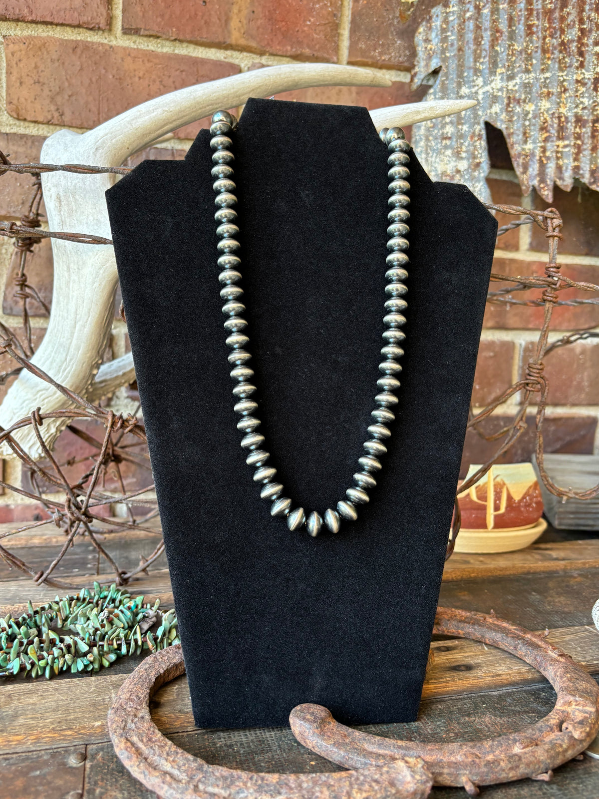 Navajo Pearls Handmade by Michelle Jameson. Sterling Silver Saucer 12mm Bead Necklace 22.5”