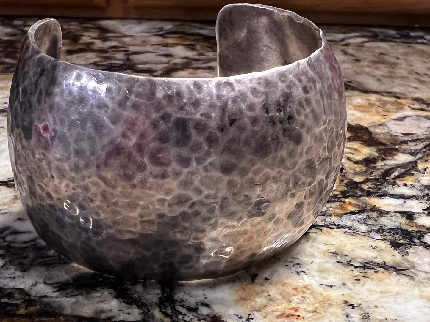 Vintage Native Navajo Handmade Sterling Hammered Domed Cuff Sz 6.25