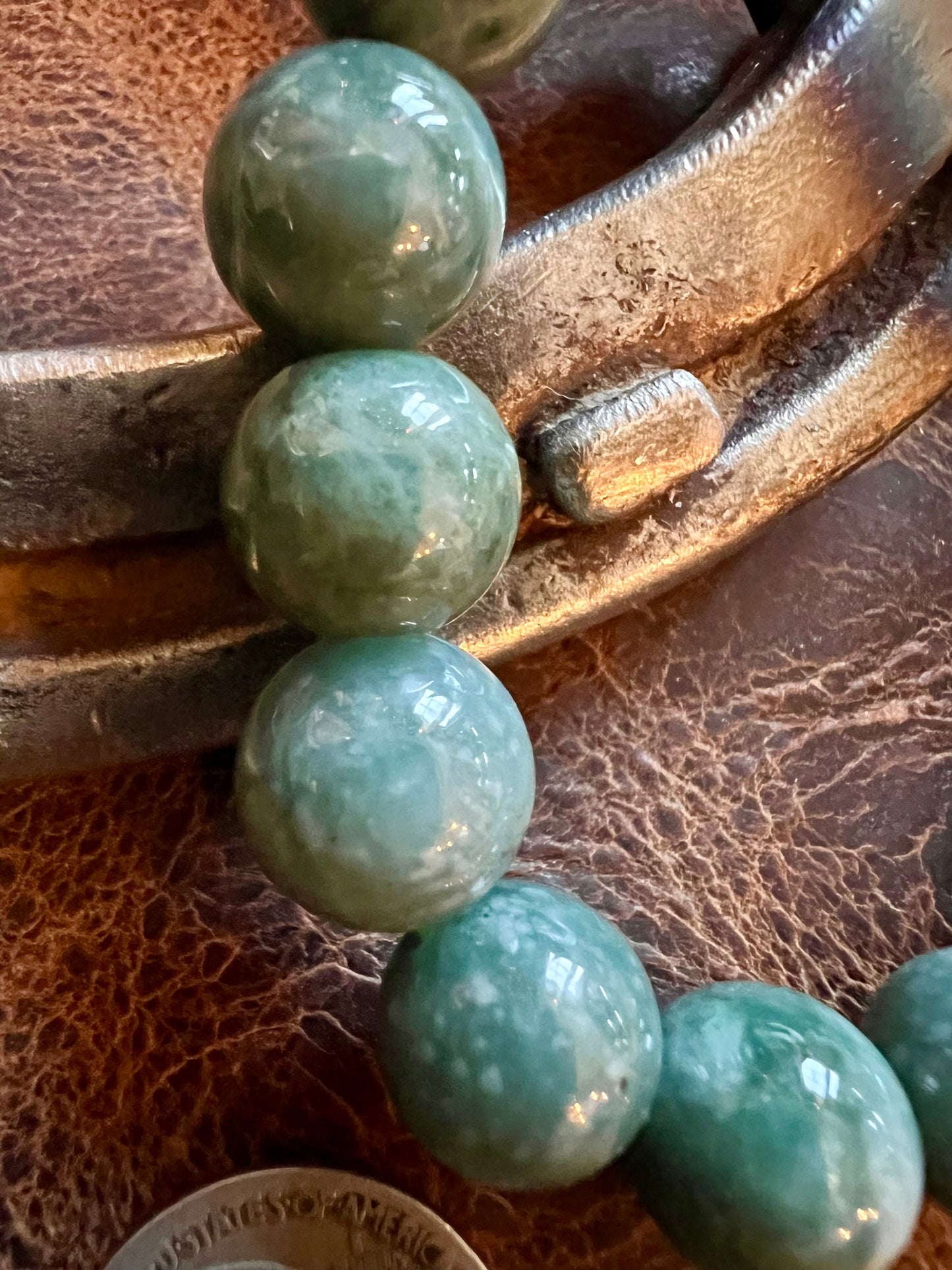 Green Jade Round Bead Stretch Bracelet Sz 7” 12mm