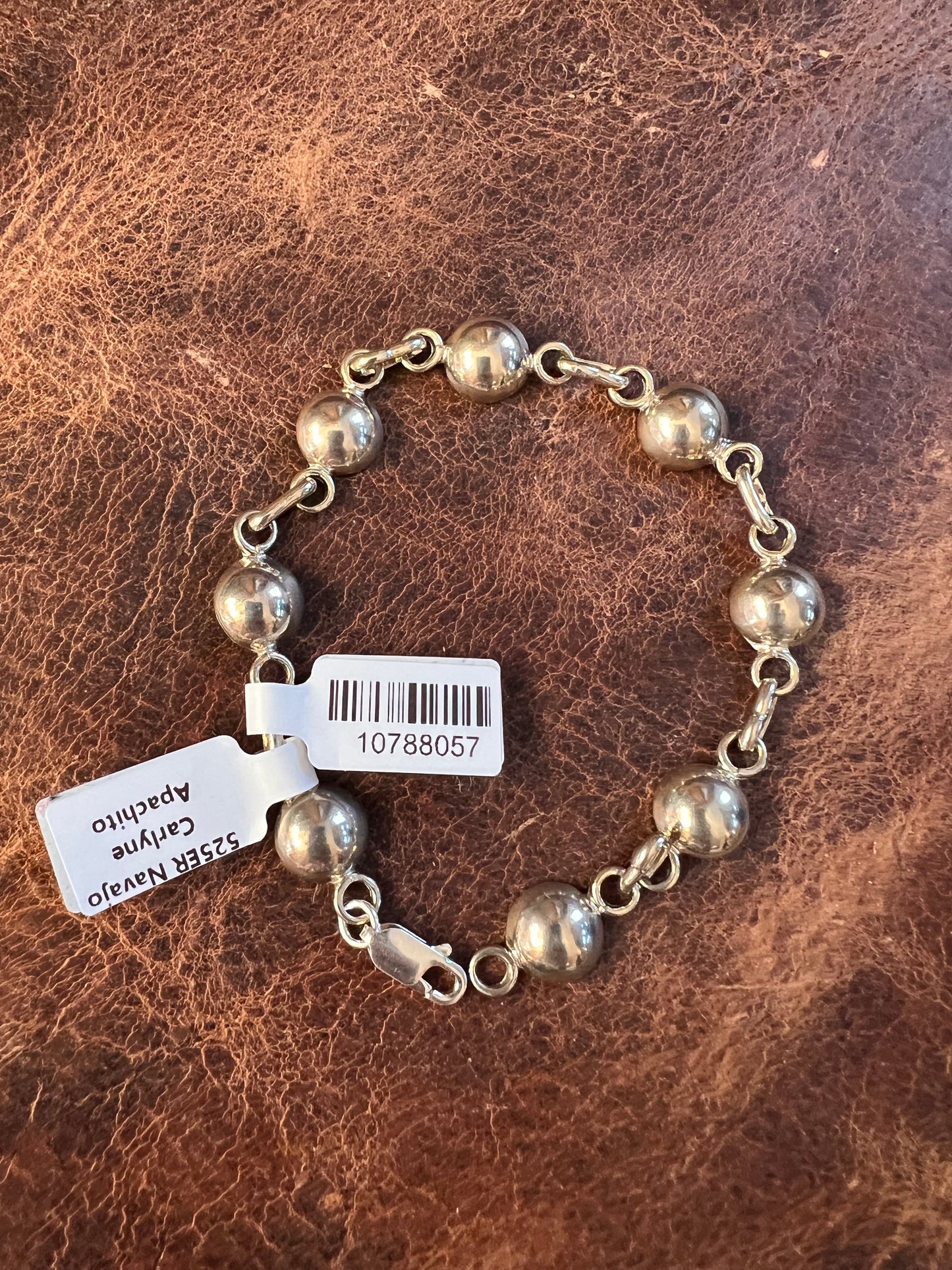 Navajo Handmade by Carlyne Apachito Navajo Pearl Slices and Paperclip Link Bracelet 7.5”