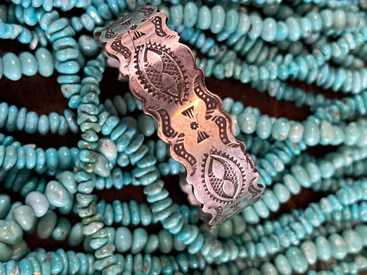 Vintage Handmade Sterling Silver Stamped with Scalloped Detail Cuff Bracelet Sz 6 1/8”