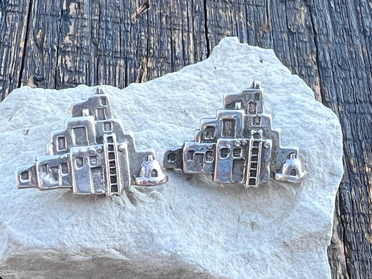Vintage Southwest Sterling Adobe Pueblo Post Earrings- Handmade by Carol Felley 1”x3/4”