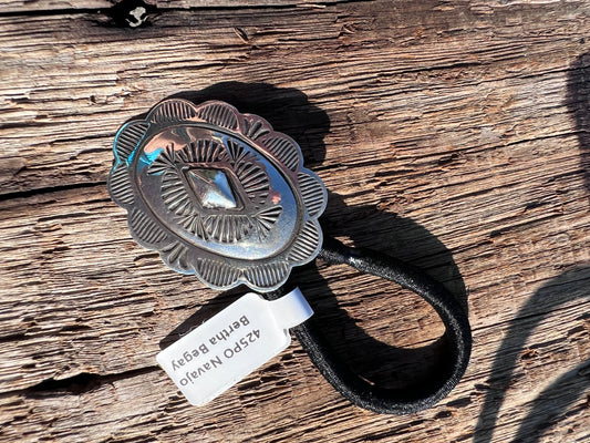 Navajo Handmade by Bertha Begay Sterling Oval Scalloped Concho 1.5x1 1/8” Hair Tie
