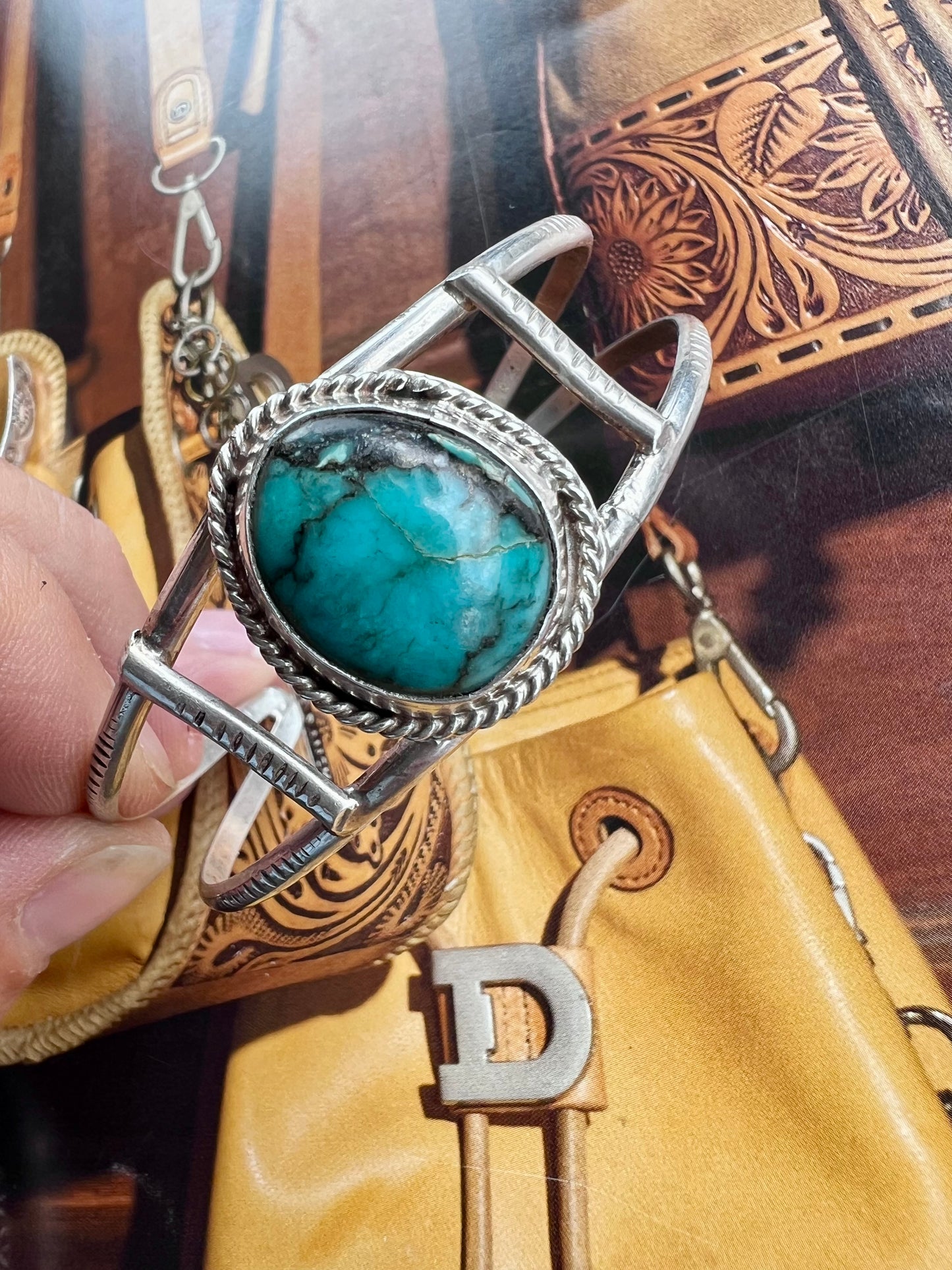 Vintage Native Navajo Handmade Sterling & Turquoise Cuff Sz. 6