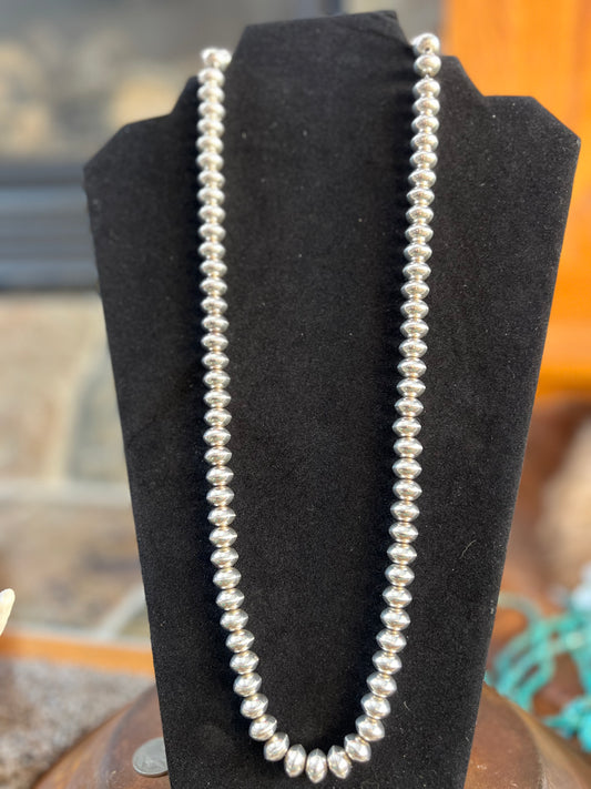 Vintage Handmade High-shine Navajo Pearls Sterling Silver 10.5mm Saucer Bead Necklace 27.5”