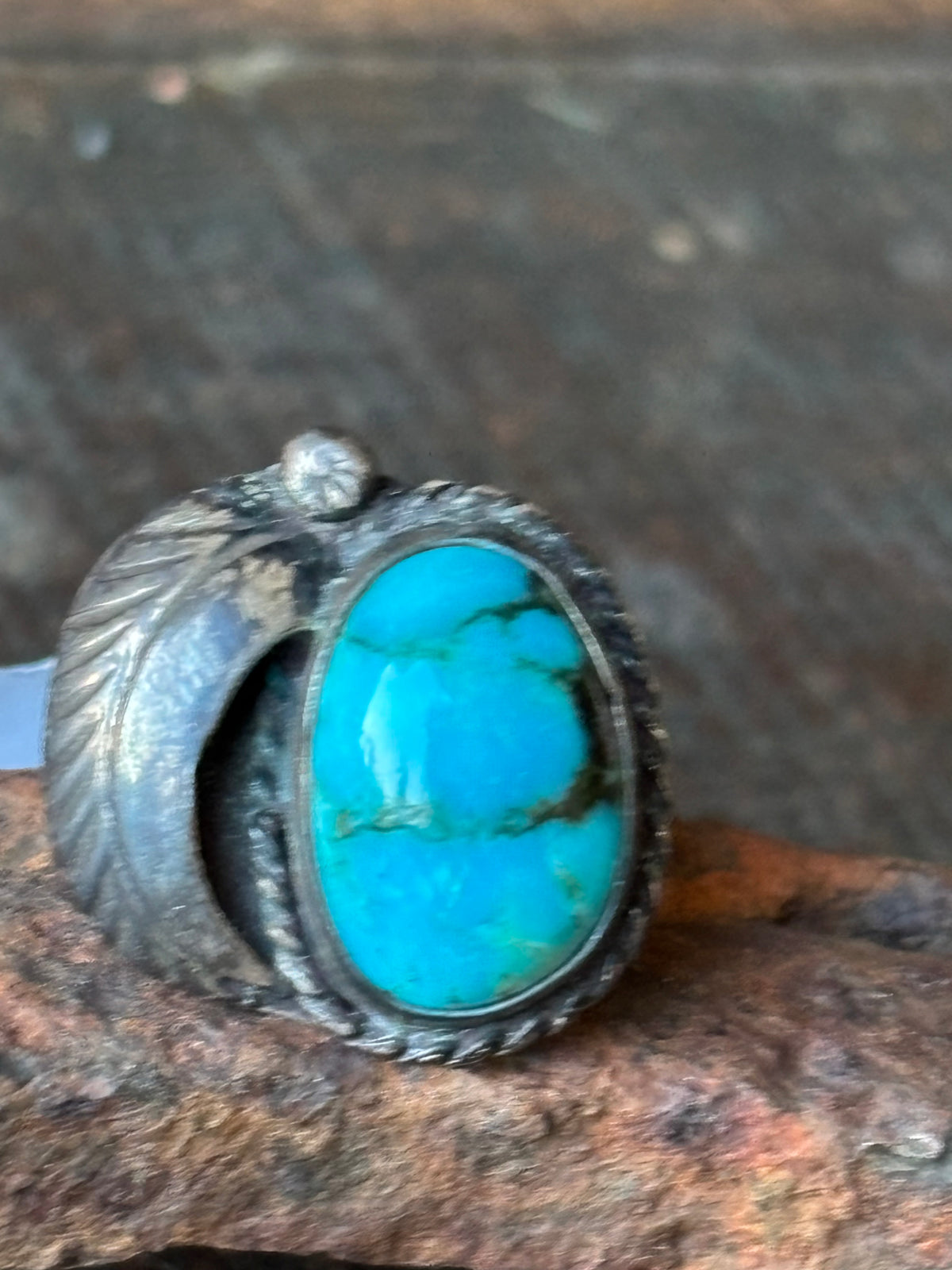 Vintage Vibrant Blue Turquoise & Sterling Silver Native Handmade Ring Sz 6 1/4