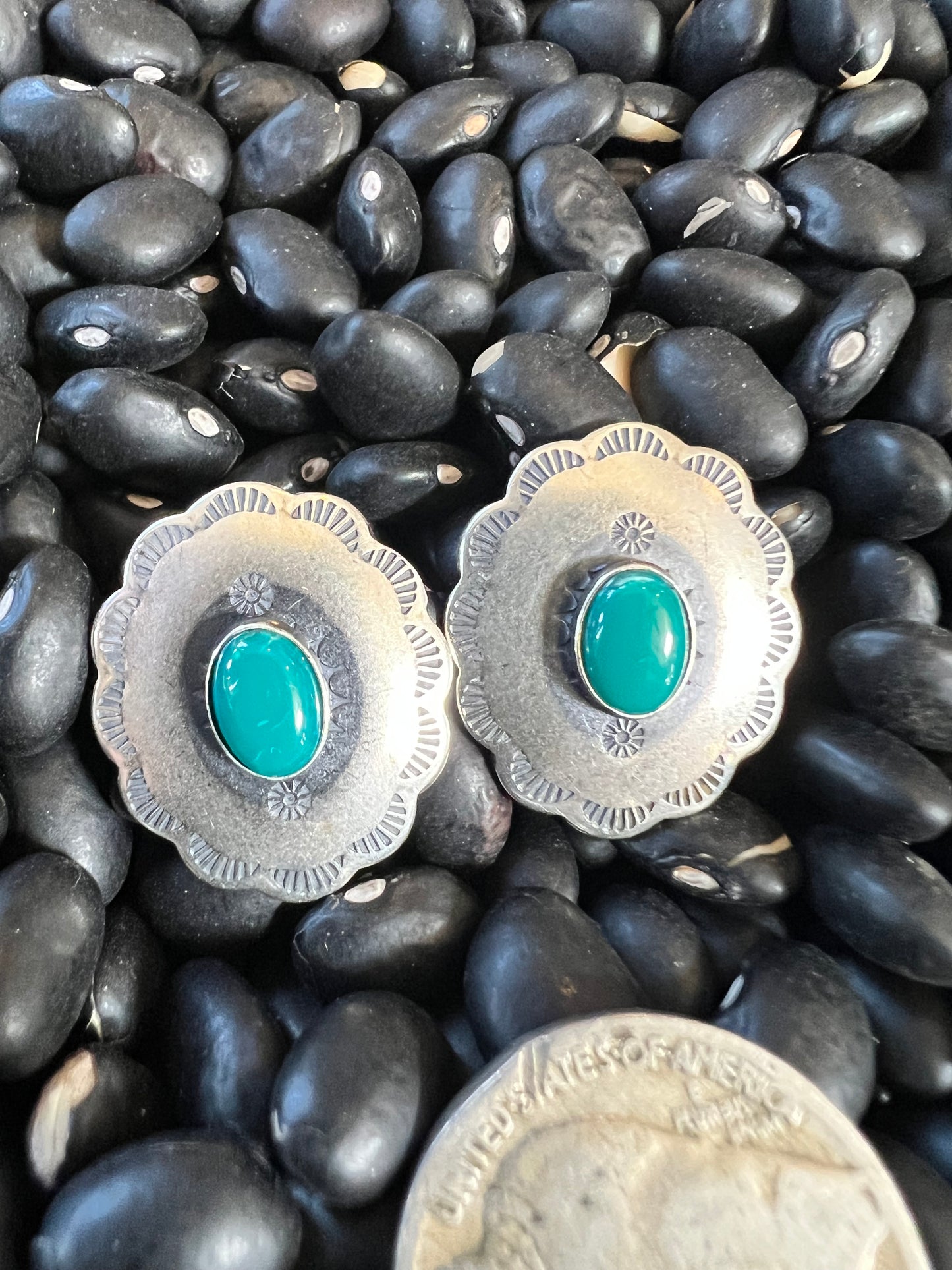 Kingman Turquoise & Sterling Silver Scalloped Oval Concho Post Earrings 7/8” x 3/4”