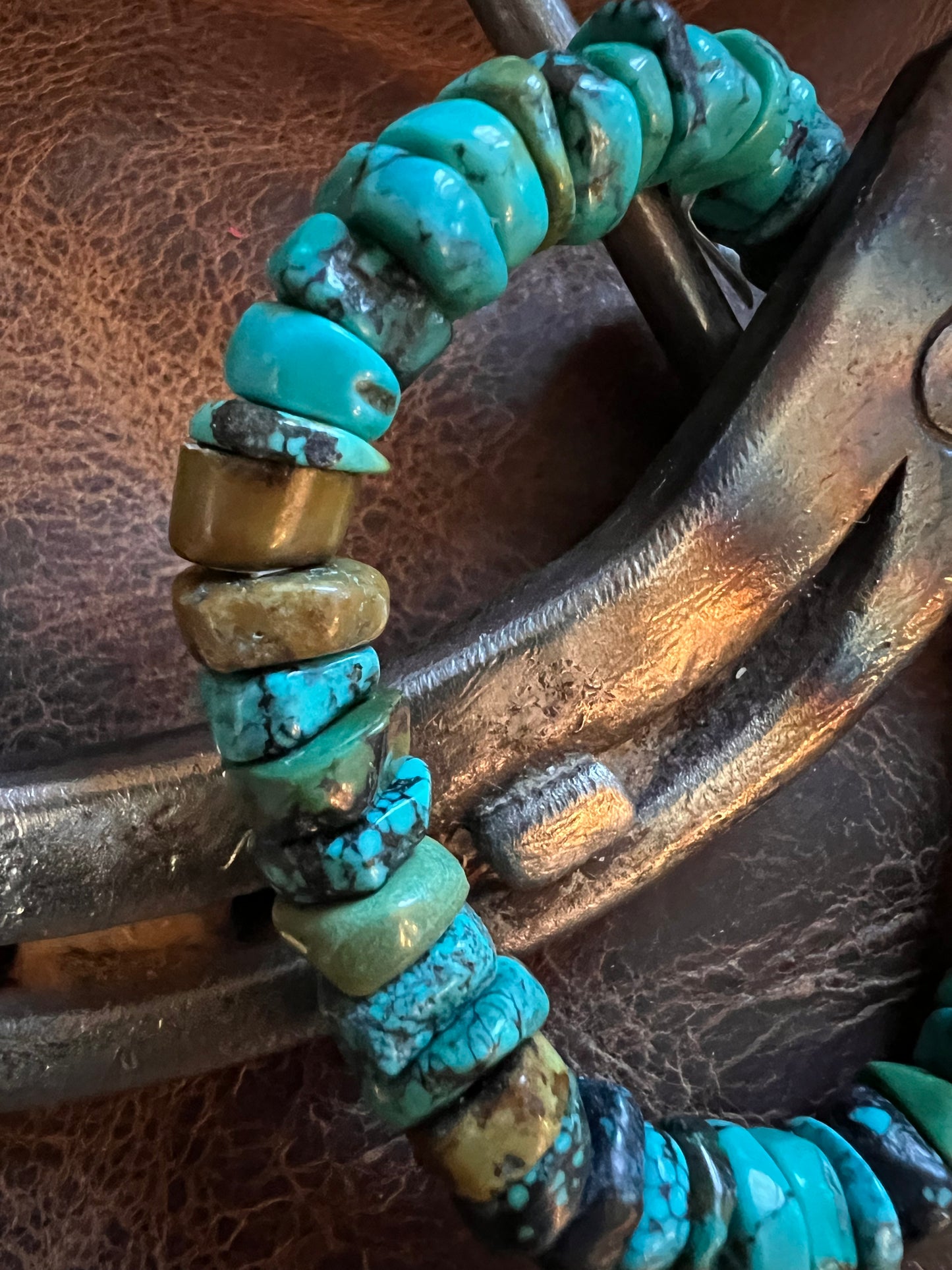 Southwest Handmade Chunky Hubei Turquoise Bead 8mm Stretch Bracelet Sz 7”