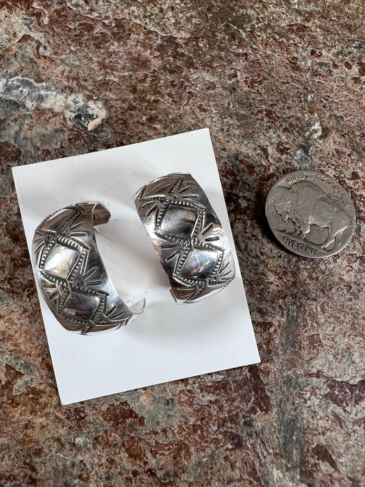 Native American Handmade by Nova Ashley- Sterling Southwest Pattern Stamped Post Hoops 1” x 1/2”