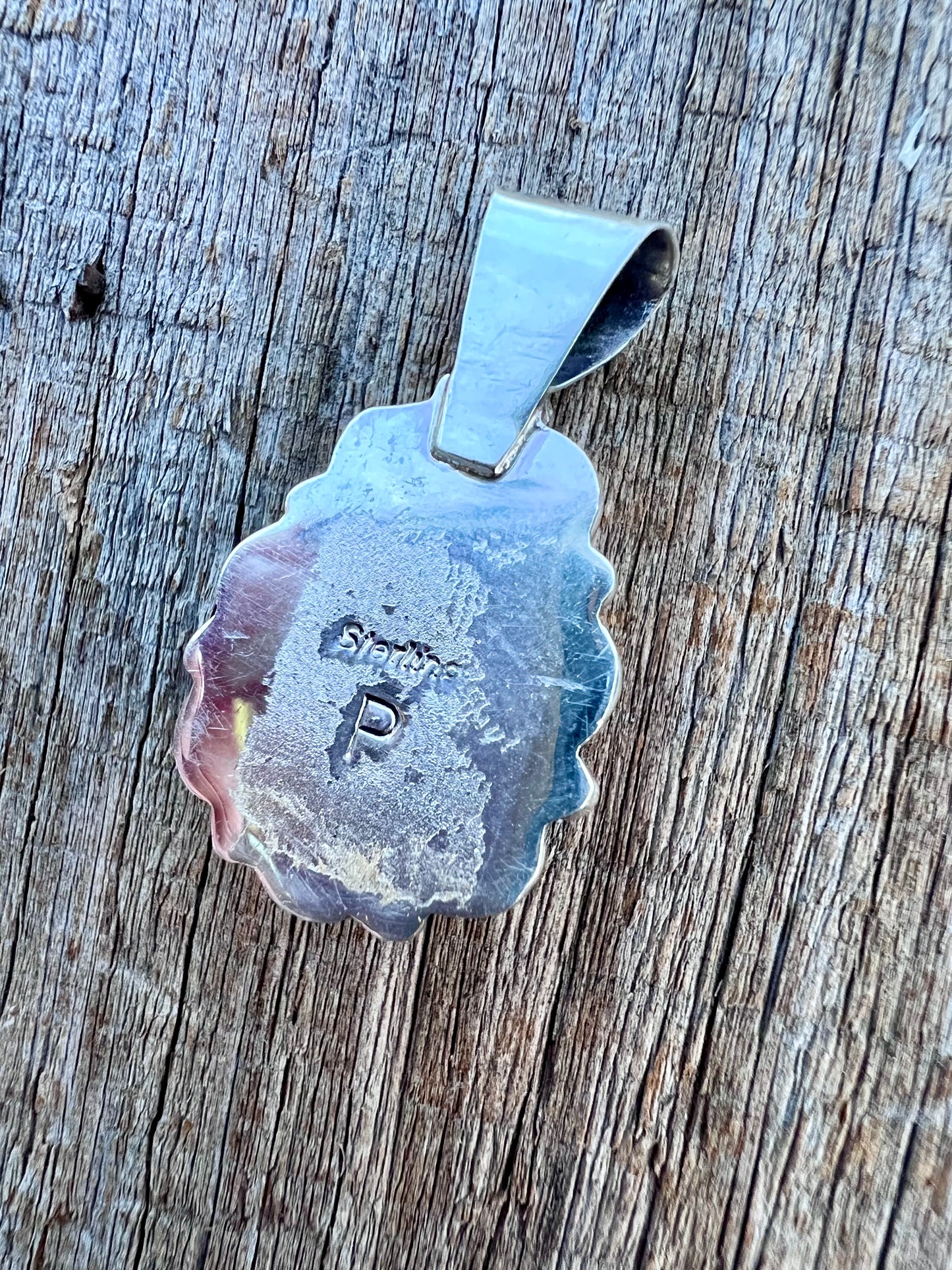 Native American Handmade by Prescilla Smith. Sterling & Red Spiney Oyster Pendant 1.25”