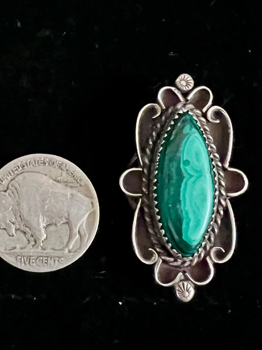 Vintage Navajo Handmade Malachite Sterling Ring Sz 7