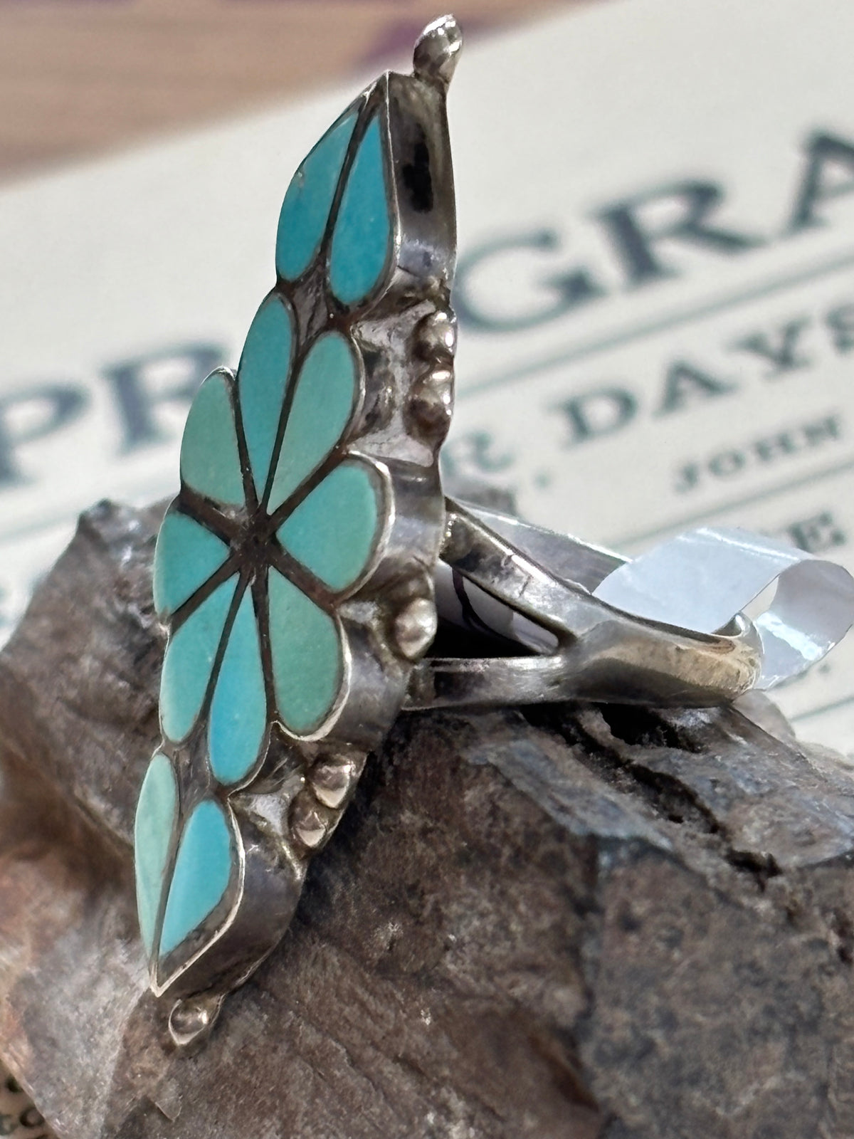Vintage Zuni Handmade Sleeping Beauty & Sterling Silver Inlay Ring Sz 4 1/2