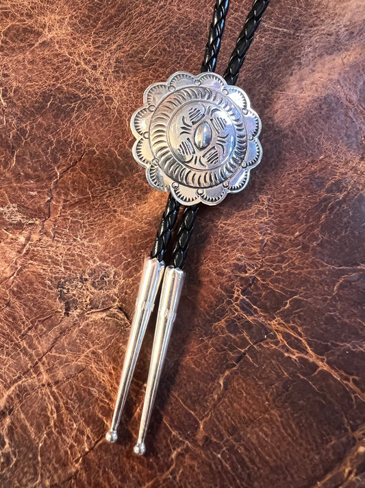 Navajo Handmade by Bertha Begay Scalloped Stamped Sterling Concho Bolo Necklace