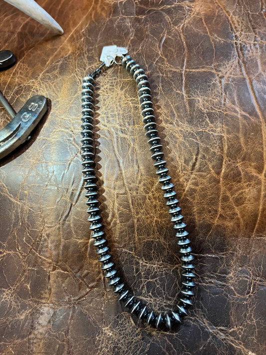 Navajo Pearl Handmade by Michelle Jameson -Sterling Silver Saucer Necklace 18” 9.5mm