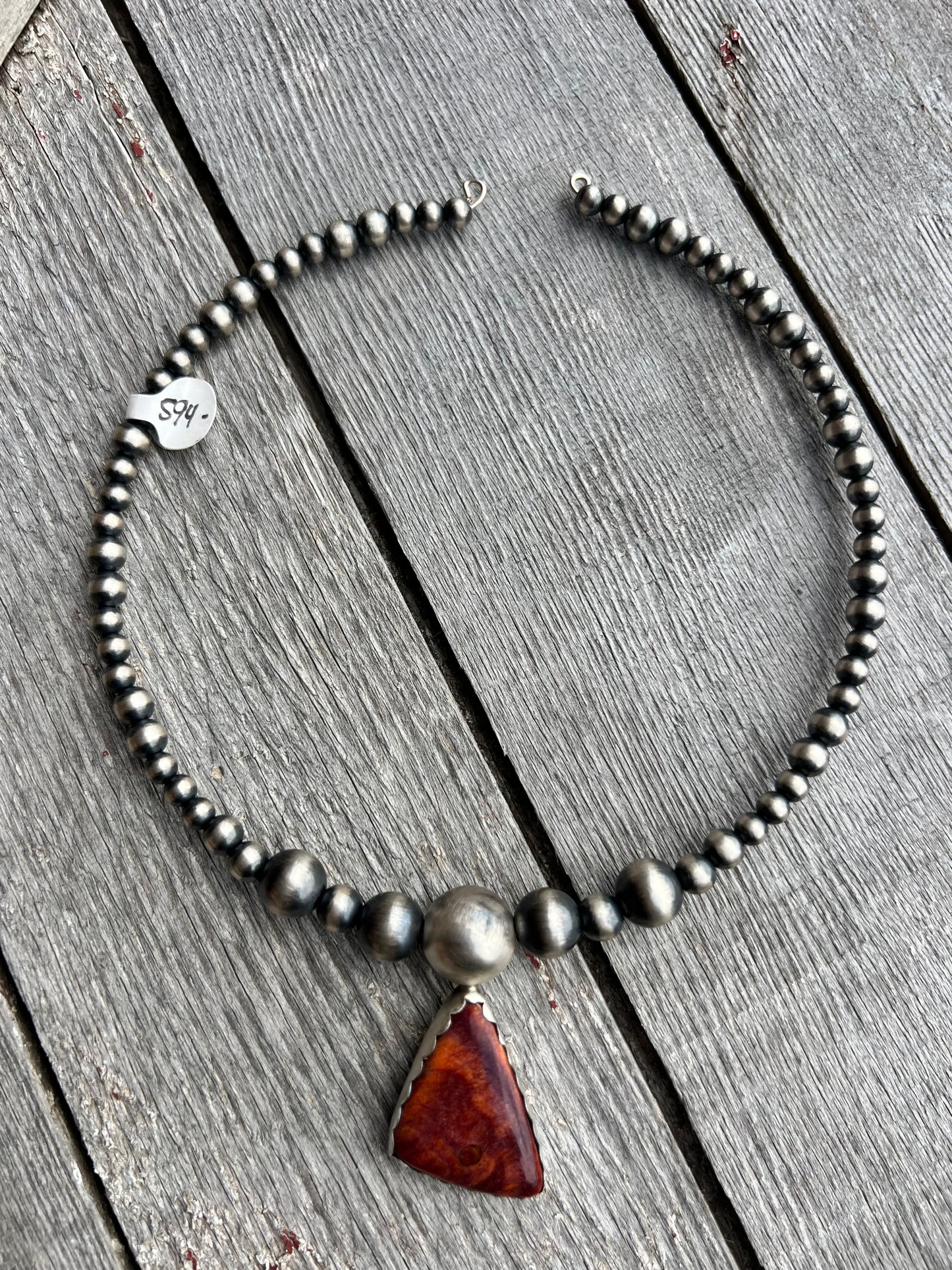 Handmade by Darrin Livingston- Sunset Spiny Oyster Pendant on 14” Memory Wire Choker Necklace